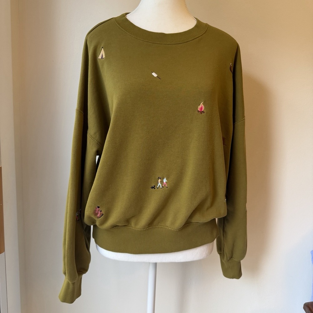 Lou & Grey Camping Themes Sweatshirt Medium Green Marshmallows Hiking Tent